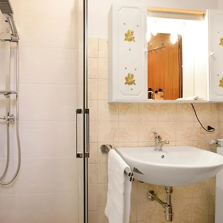 Lami Intra Center - Happy Apartment *